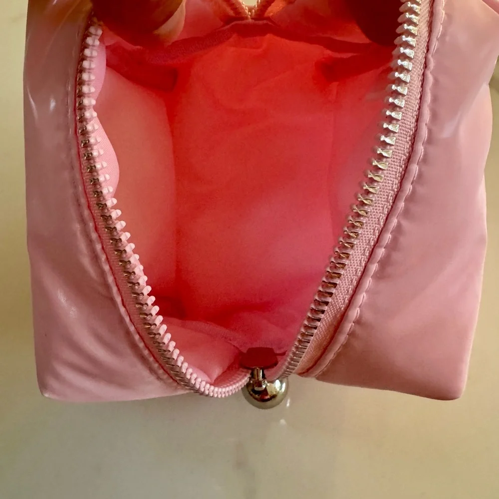 New - LANEIGE Puffy Padded Bag - Super Cute!